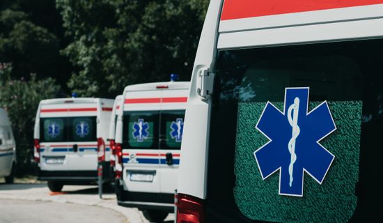 方山救护车转运病人过路高速收费吗？